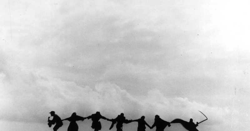 THE GIRL WITH GOLDEN HAIR