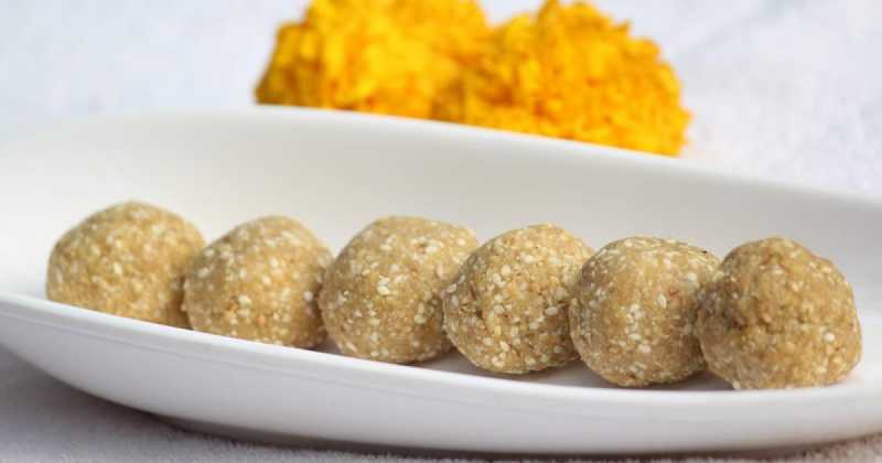 TIL LADOO / SESAME LADOO / GUR TIL LADOO / SESAME JAGEERY LADOO