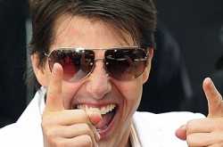 TOM CRUISE IN MISSION IMPOSSIBLE IV