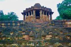 TOP 10 PLACES TO VISIT IN GUJARAT - Wander Bird