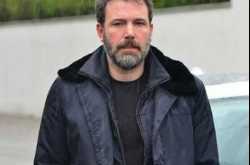TeenagersNest: Ben Affleck leaves Rehab