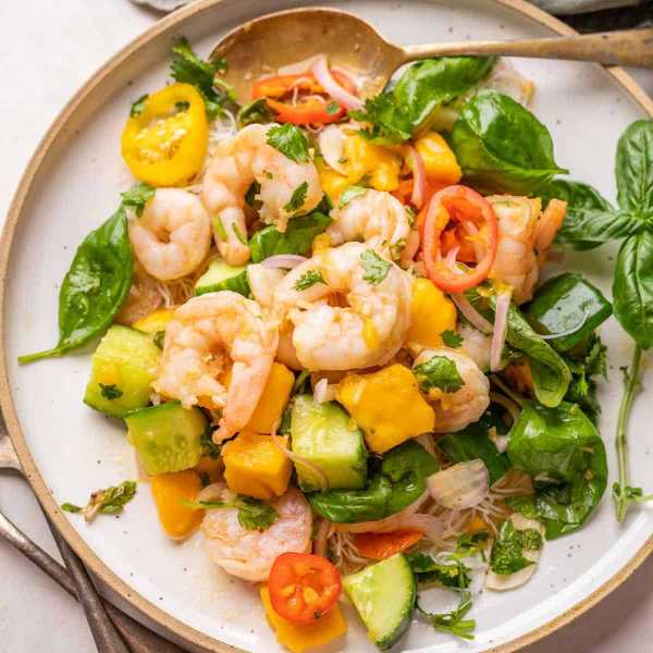 Thai Prawn Mango Salad
