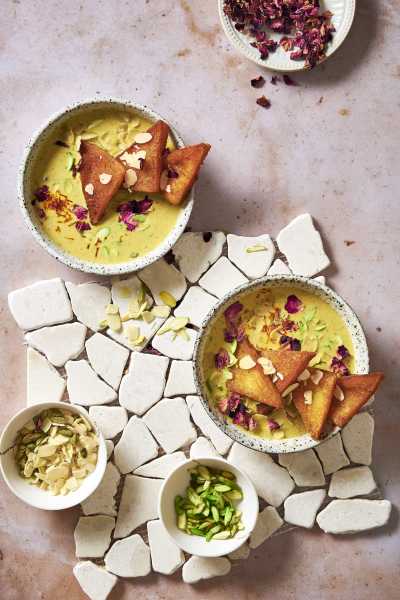 Thandai Shahi Tukda - The White Ramekins