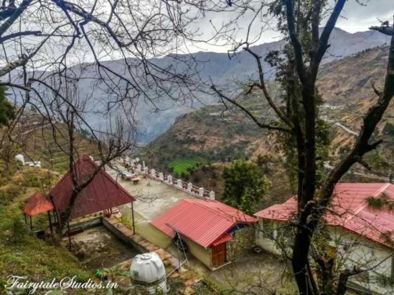 The Brigadiers Cottage - Homestay In Mussoorie (near Kempty Falls) | | Photography - Travel - Blog | India | Fairytale Studios |