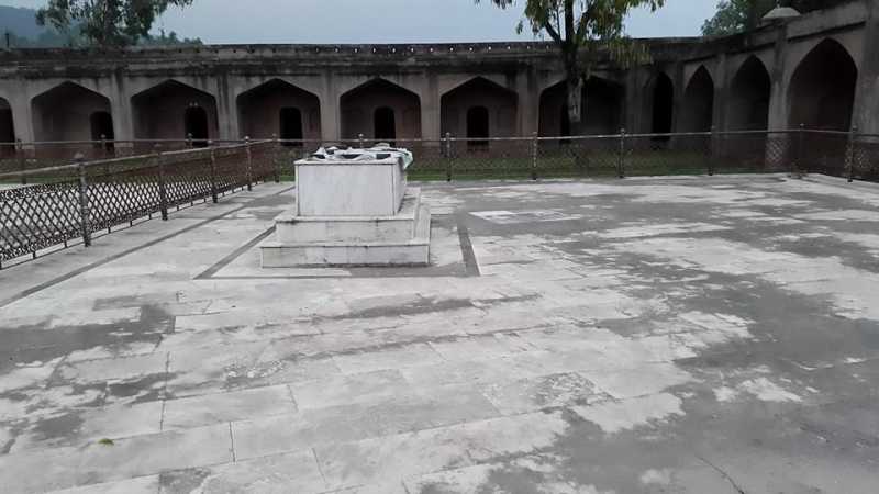 The Chingus Fort , Rajouri Jammu Where Jahangir