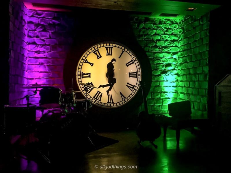 The Clock Tower, Gurugram: Gastropub Full Of Life - All Gud Things