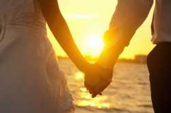 The Couple By The Lake!!