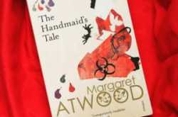 The Dystopian Queen\