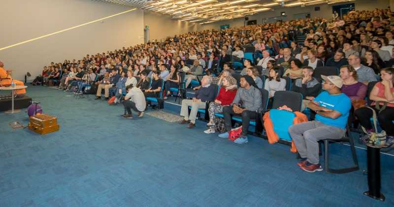 The Happiness Hunt - Searching For Sustainable Satisfaction