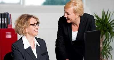 The Ideal Duration Of Smile Between Performer And Observer  