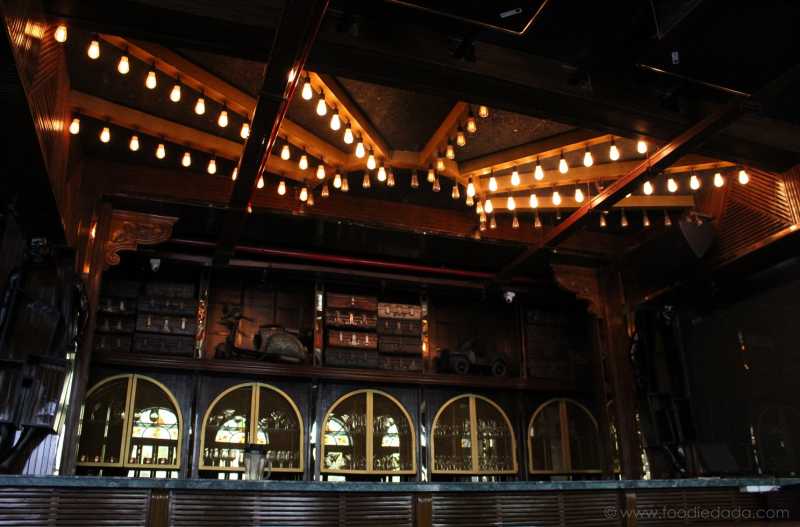 The Lords And Barons - A Touch Of Royal Pub Dining In Kolkata!