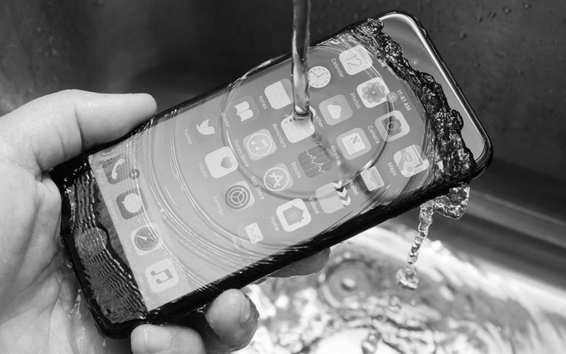 The New IPhone. In Seven Colours. - Arjun Singhal