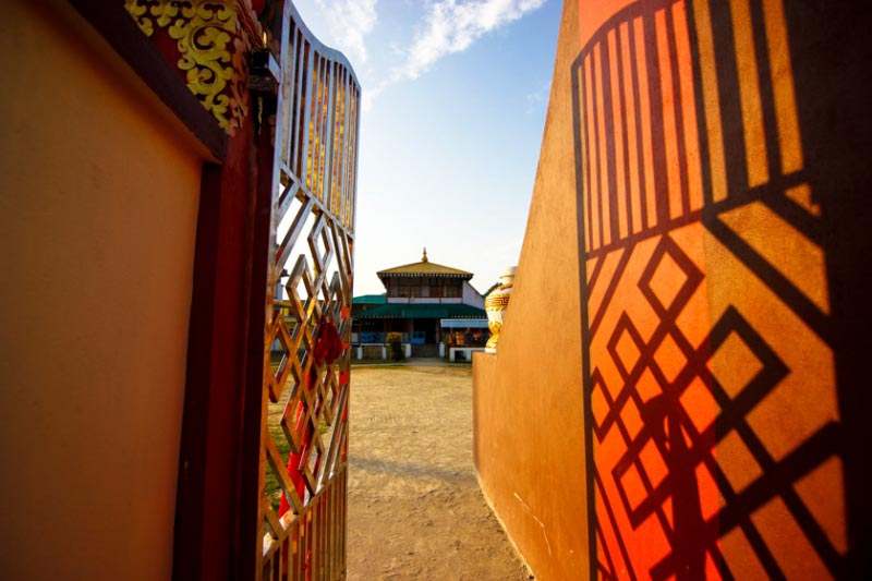 The Tibetans Of Tindolong: Riding To Tezu, Arunachal Pradesh - I Am Not Home