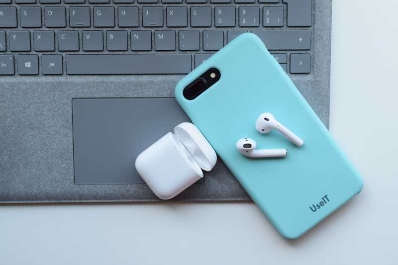 The Top 3 Airpod Accessories To Try This Year
