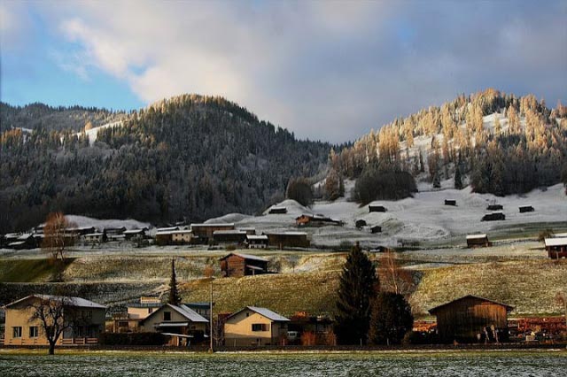 The Two Intellectuals