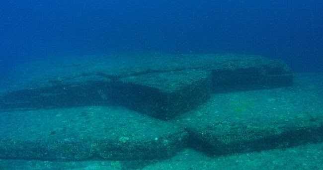 The Underwater Ruins Of Japan: Yonaguni Monument