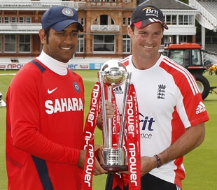 The Weekly Pictorial - 2/11