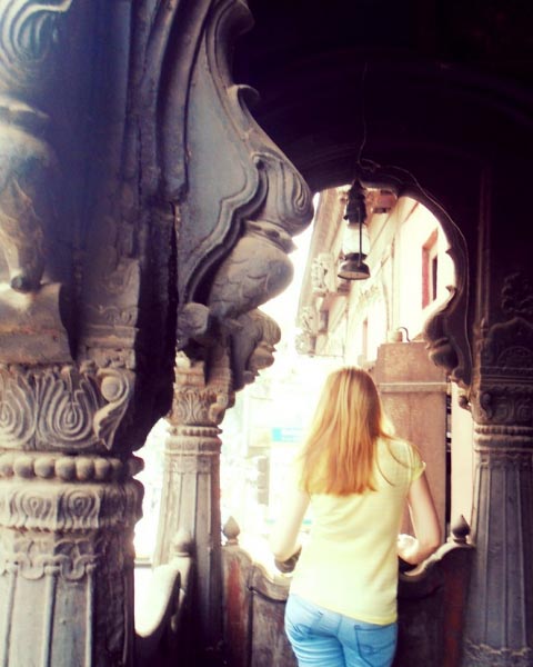 The Amazing Woodwork Of Vishrambaug Wada, Pune - Indiapalette.com