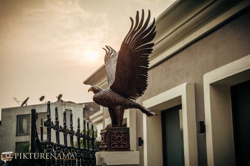 The Artefacts Inside Raajkutir Kolkata , A Photostory | Pikturenama