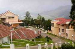 The excellent hotels and resorts in this hill town 