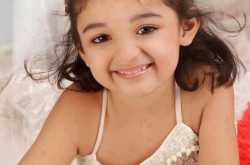 The smile girl.  Happydent!.