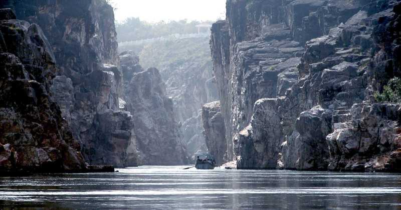 The Surreal Marble Rocks And The Narmada  