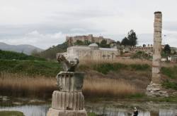 The tale of the two storks atop the temple of Artemis..