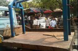 The towing crew is back at Nariman point!