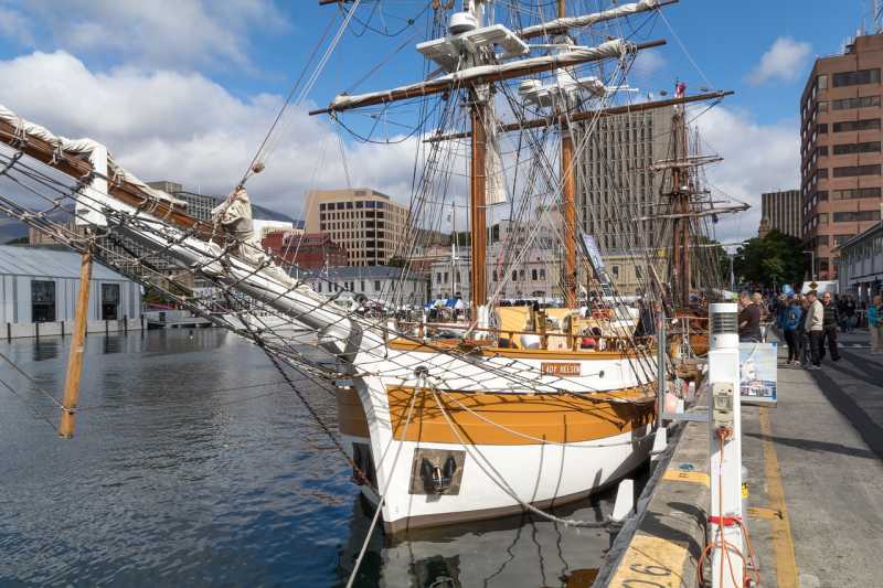 Things To See And Do In And Around Hobart, Tasmania Small Budget Big Trips