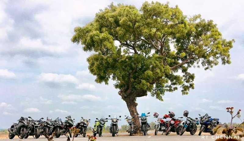 This Royal Enfield #RiderMania Don’t Just Visit A Place But Leave It Better