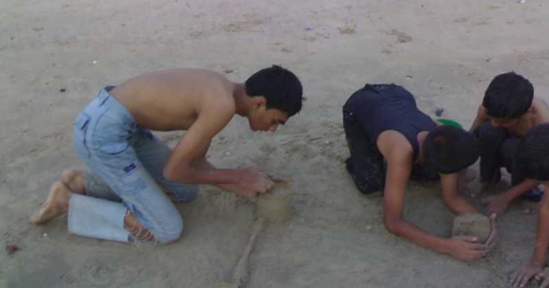 Three Frogs Who Jumped Out Of Well