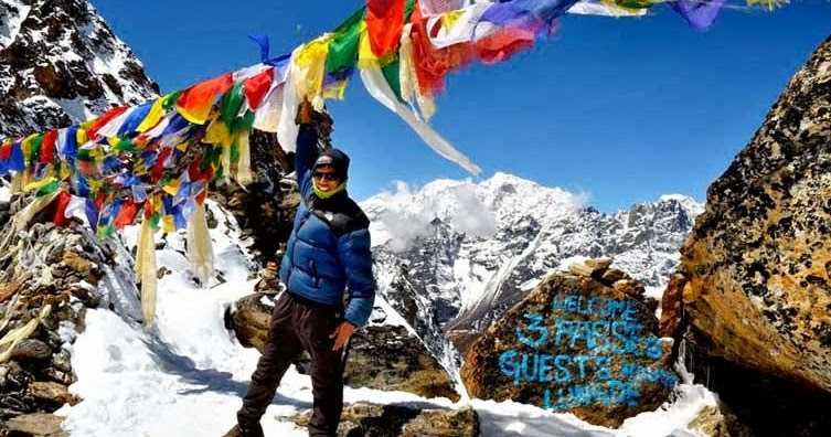 Three Passes Of Everest Trek