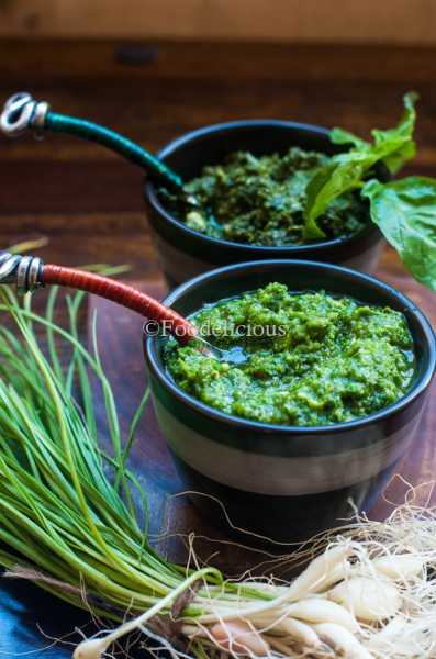 Three Recipes- Arugula/Roquette Leaf Pesto Two Ways; Bruschetta With Arugula Pesto, Product Review- Maharaja Whiteline Flora Mixer Grinder