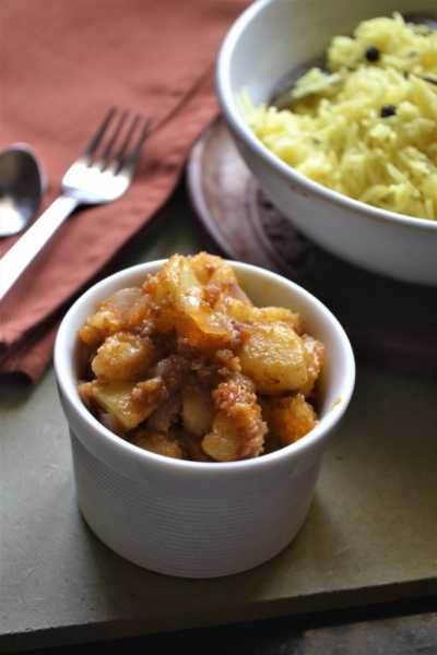 Till Ko Aloo - Sikkim Sesame Potato Recipe