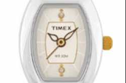 Timex Analog Watch for Women at Rs 1335 @ Flipkart