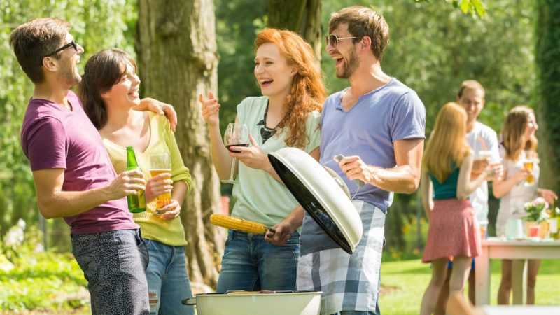 Tips For An Amazing Backyard Party | Newsilike