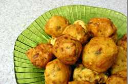 Tomato Onion Bonda