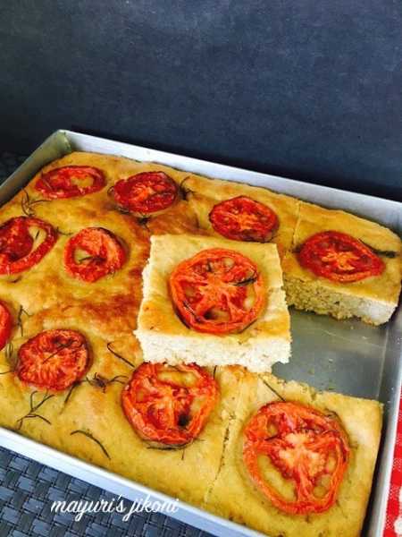 Tomato And Garlic Focaccia - Guest Post Series - Ever Green Dishes
