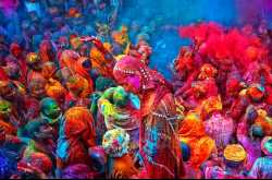 Top 3 places to celebrate Holi in India
