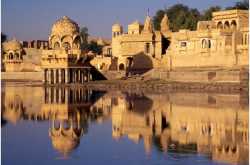 Top 5 Destinations to Visit While in India