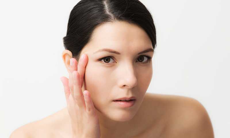 Top 5 Skincare Products For Dark Circles In India