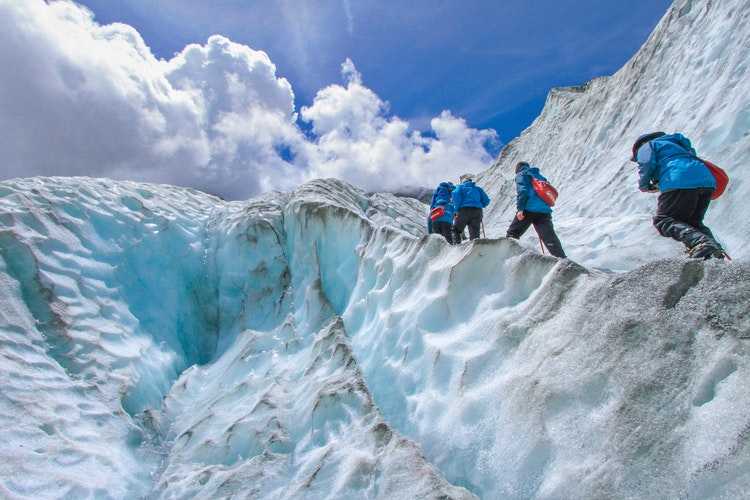 Top 5 Tips For Mountain Climbing