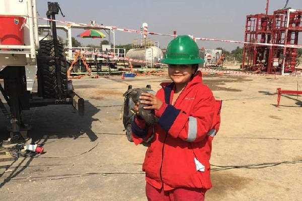 Top MBA In Asia With Scholarship Despite Below Average GMAT Score | MBA Crystal Ball