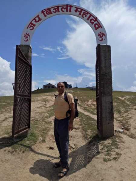 Trek To Bijli Mahadev Temple बिजली महादेव की यात्रा