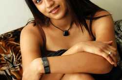 Trisha Hits- Enaku 20 Unaku -18 Video song download