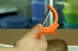Tupperware Twist able Peeler in a most convenient way for a convenient use  