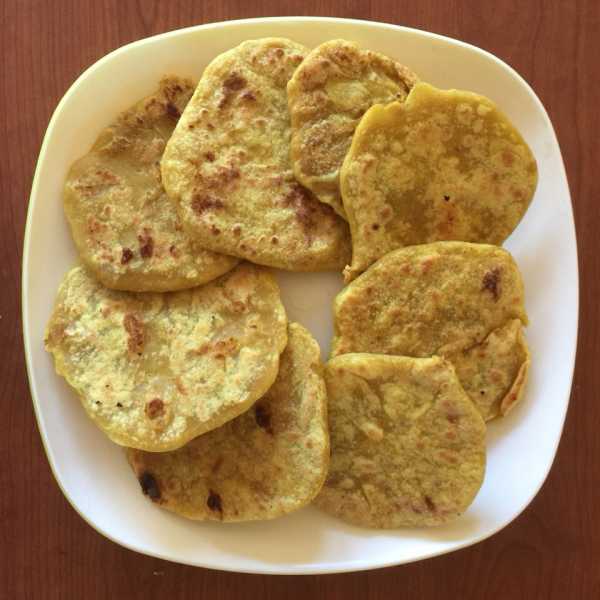 Tuvar Lilva Saaru (ತೊಗರಿಕಾಳಿನ ಸಾರು )