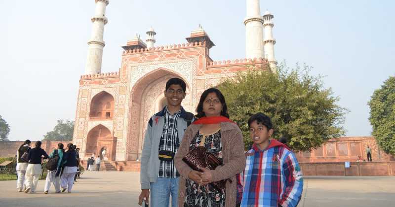 Two Nodes Of The Golden Triangle (Part-VII) (Agra Day 1 - Continued)