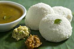 urad dal idli and rava idli - ur yummy recipes