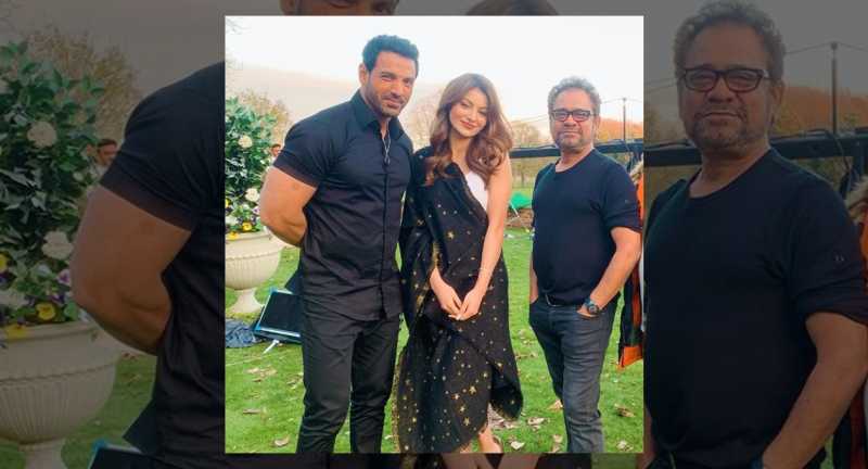 Urvashi Rautela Confirms Pagalpanti Release Date | Xennial